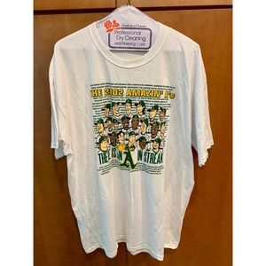 Vintage ‘02 Oakland A’s Athletics T-shirt